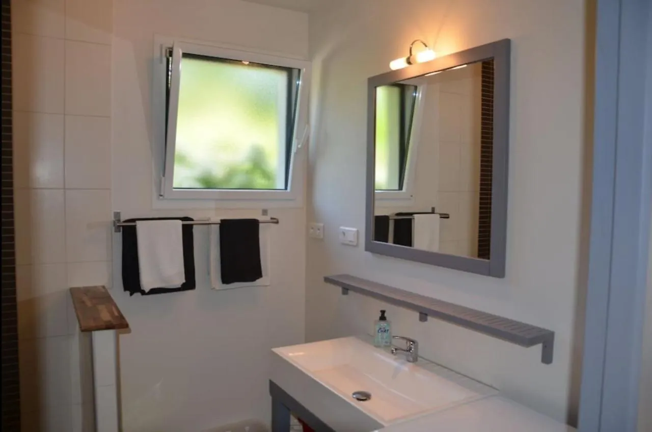 Maison avec SPA en bord de mer Logonna-Daoulas 0*,  France